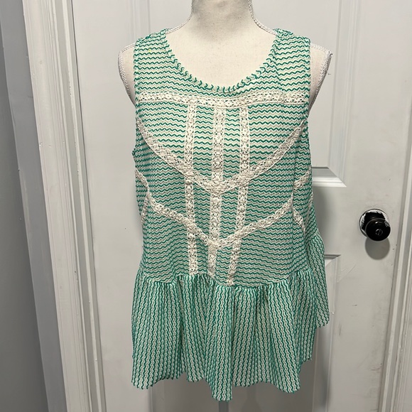 Free People Boho Lace Crochet Tank size L - Picture 1 of 8